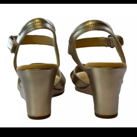 Clarks Tulip Gem Womens Wedge Heel Sandal Metallic Strappy Platform Prom Sz 9 M - Picture 8 of 10